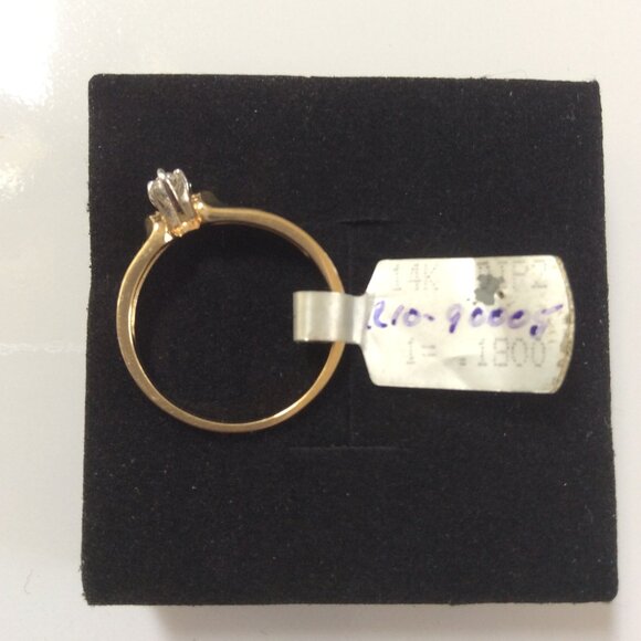 NWT STUNNING 14k GOLD & DIAMOND RING MSRP 1,295 - Picture 4 of 7